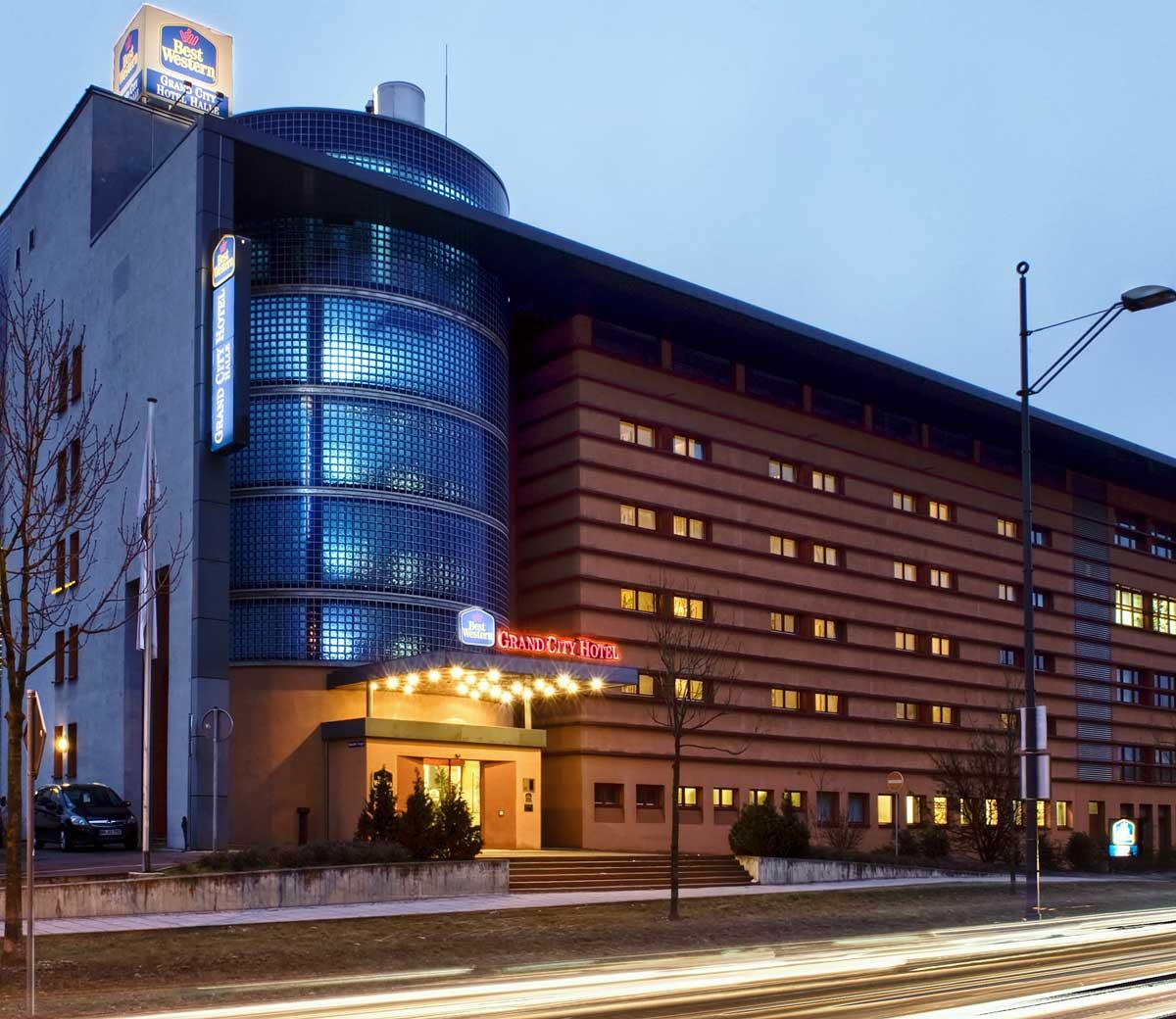 Tryp By Wyndham Halle Halle  Extérieur photo