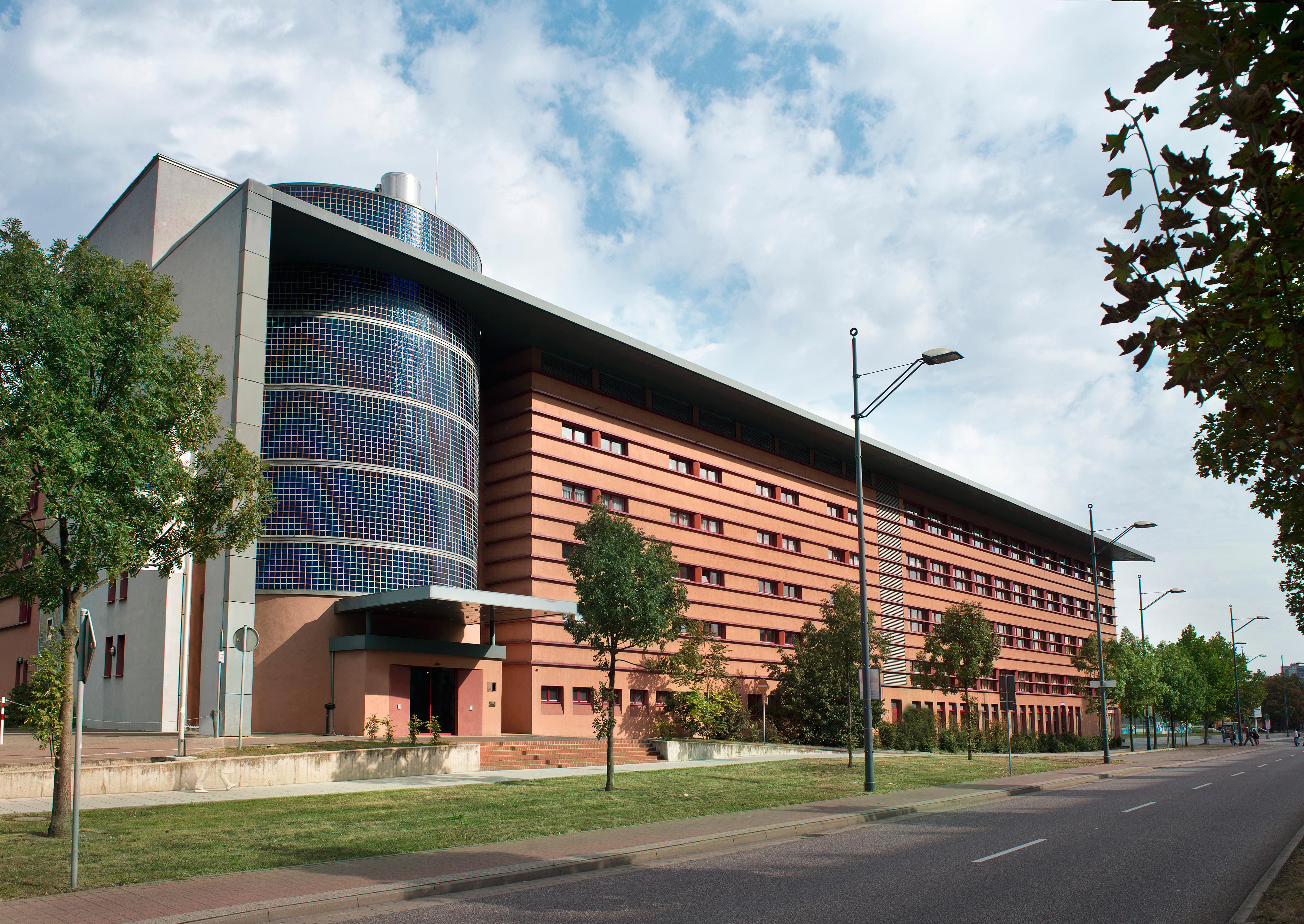 Tryp By Wyndham Halle Halle  Extérieur photo
